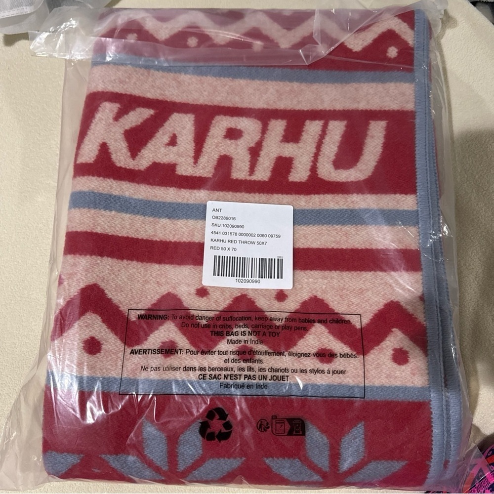 Anthropologie Festive wool Red and White Blanket throw karhu - Picture 2 of 5